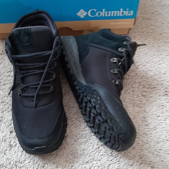 Columbia  Fairbanks MID  (Size 13) Color Black - Picture 3 of 4